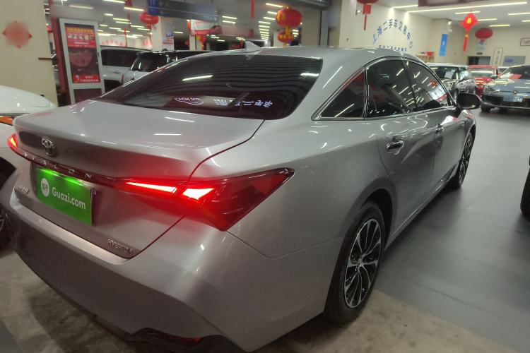 Used Toyota Avalon 2022 Dual-Engine 2.5L Luxury Edition Rear Right 45 Deg