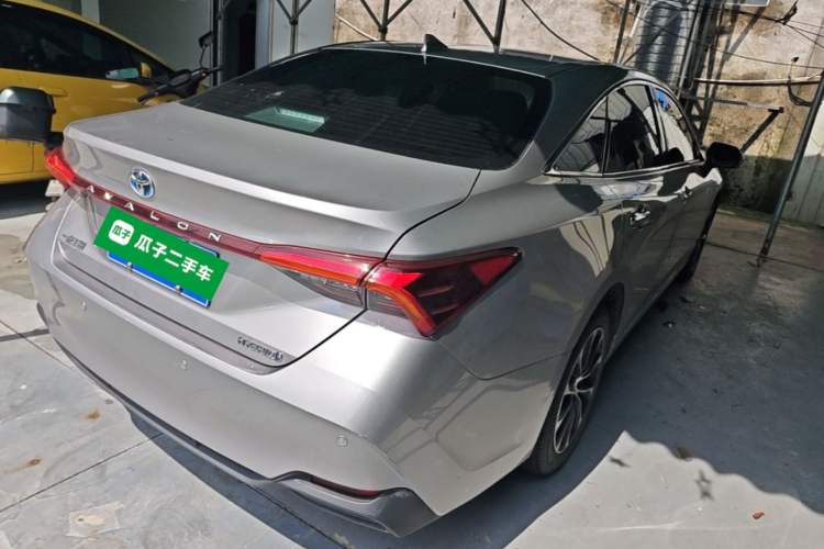 Used Toyota Avalon 2022 Dual-Engine 2.5L Luxury Edition Rear Right 45 Deg