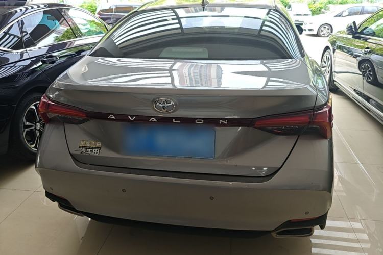 Used Toyota Avalon 2022 2.0L Luxury Edition Rear
