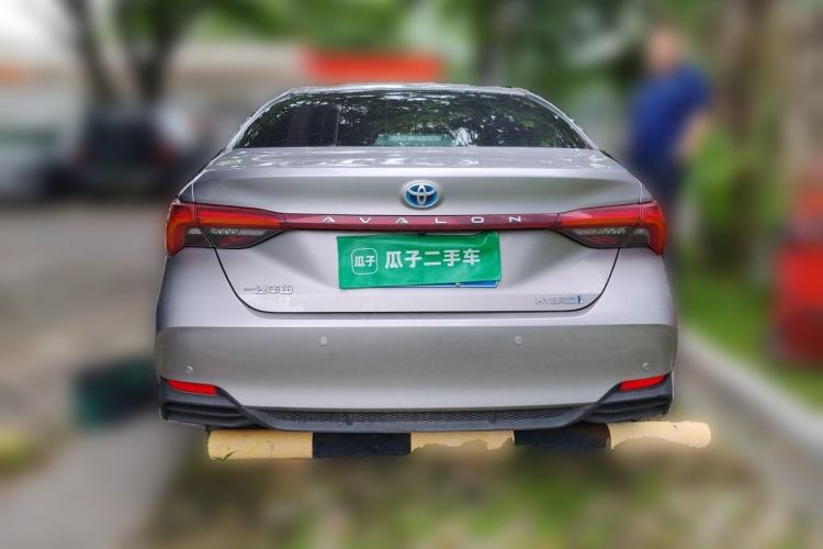 Used Toyota Avalon 2022 Dual-Engine 2.5L Luxury Edition Rear