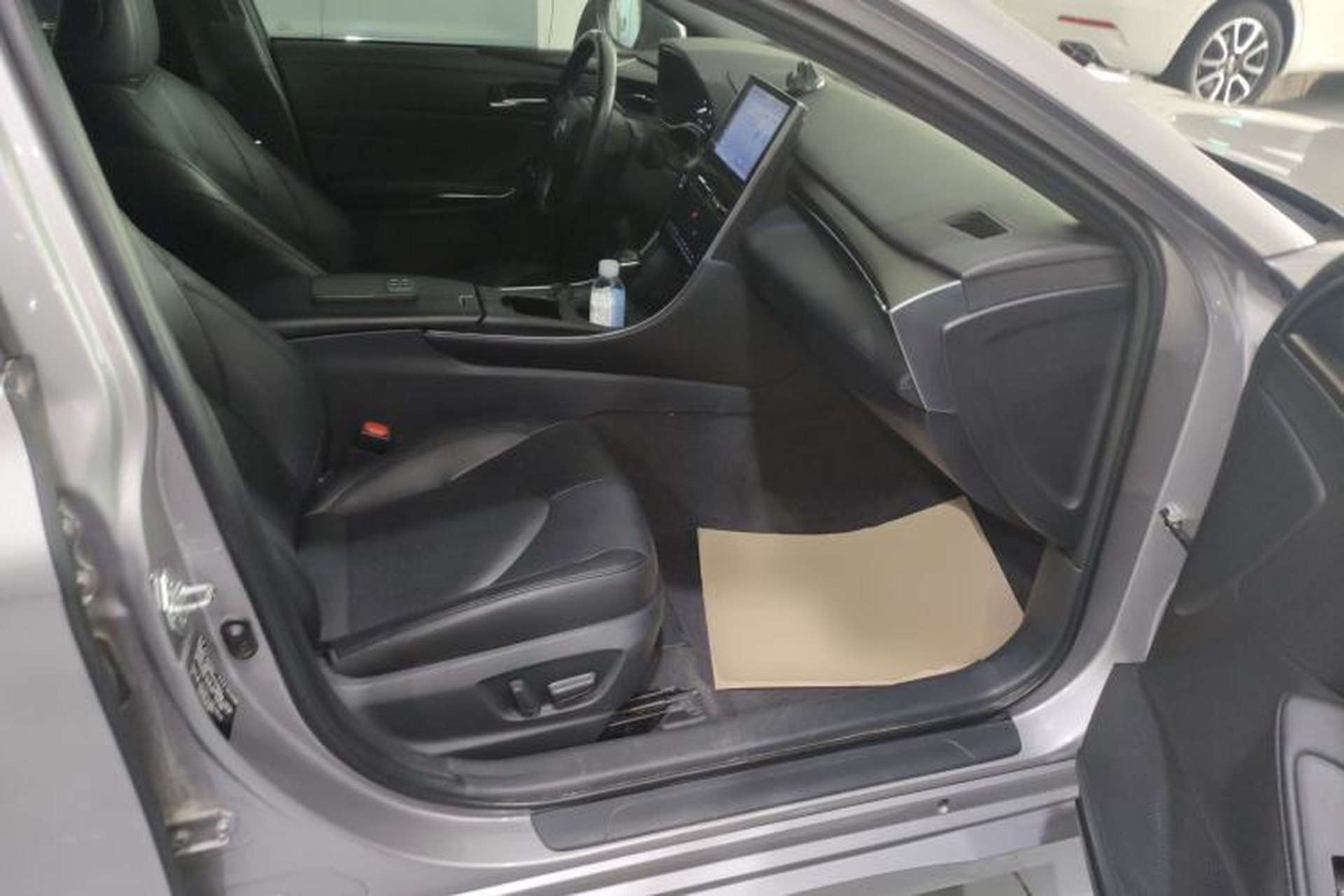 Used Toyota Avalon 2022 2.0L Luxury Edition Right Front Seat