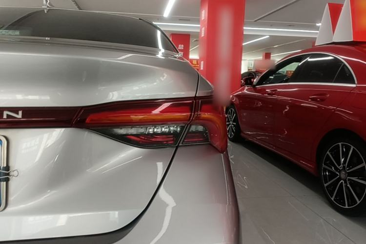 Used Toyota Avalon 2022 2.0L Luxury Edition Right Rear Taillight