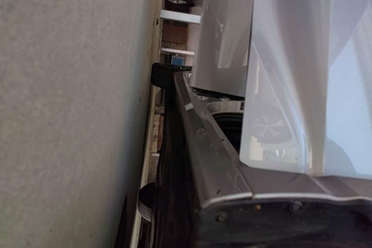 Used Toyota Avalon 2022 2.0L Ambition Edition Right Side Sill