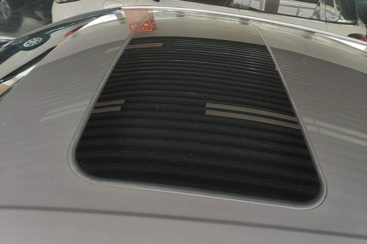 Used Toyota Avalon 2022 2.0L Luxury Edition Roof