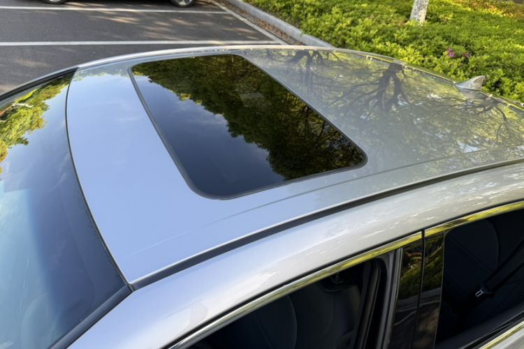 Used Toyota Avalon 2022 Dual-Engine 2.5L Luxury Edition Roof