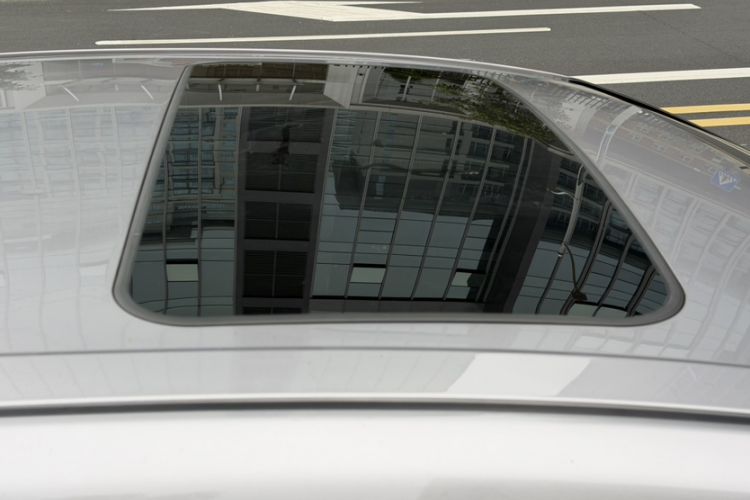 Used Toyota Avalon 2022 Dual-Engine 2.5L Luxury Edition Roof