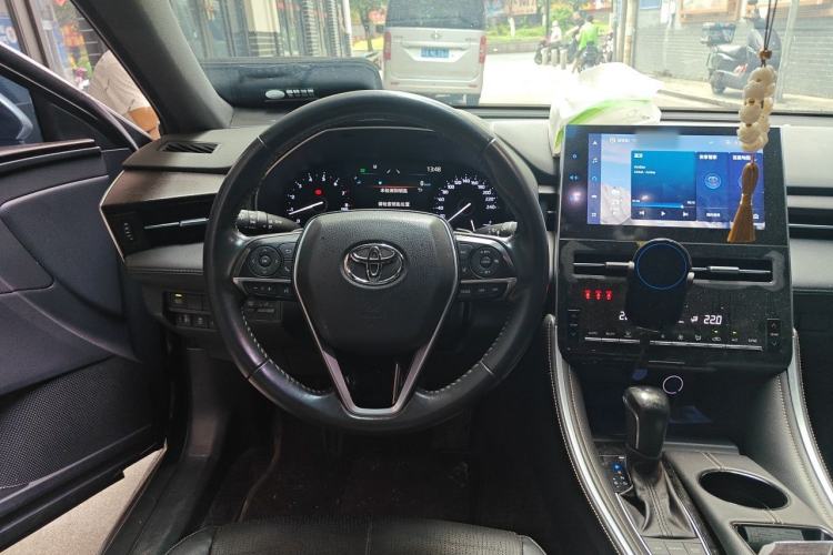 Used Toyota Avalon 2022 2.5L Luxury Edition Steering Wheel