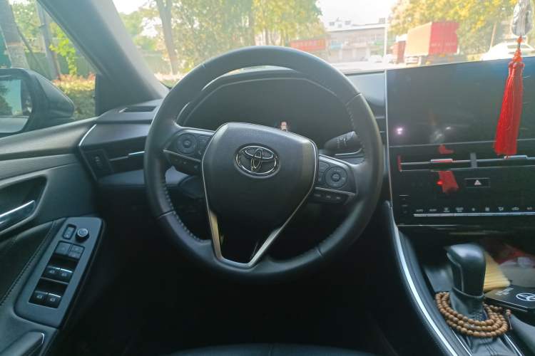 Used Toyota Avalon 2022 2.5L Luxury Edition Steering Wheel