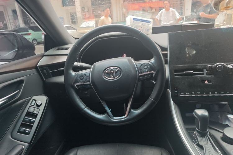 Used Toyota Avalon 2022 2.5L Luxury Edition Steering Wheel