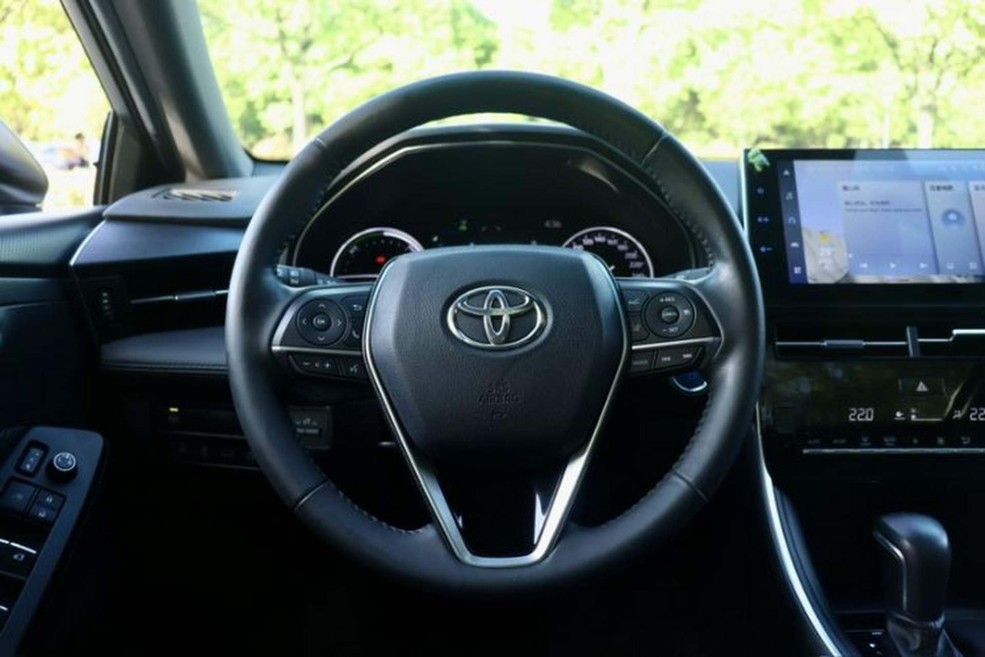 Used Toyota Avalon 2022 Dual-Engine 2.5L Luxury Edition Steering Wheel
