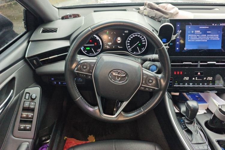 Used Toyota Avalon 2022 Dual-Engine 2.5L Luxury Edition Steering Wheel
