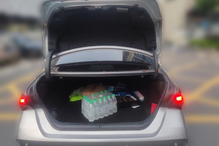 Used Toyota Avalon 2022 2.5L Luxury Edition Trunk