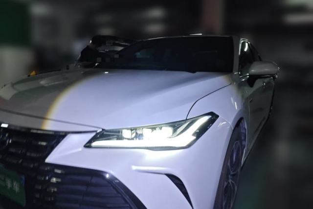 Gebrauchter Toyota Avalon 2022 Dual-Engine 2.5L Luxury Edition