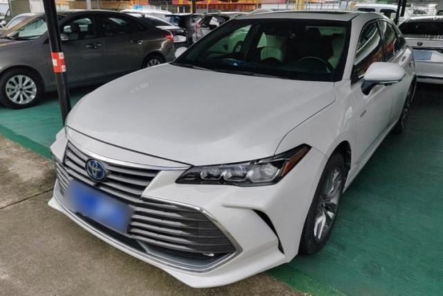 Used Toyota Avalon 2022 Dual-Engine 2.5L Luxury Edition