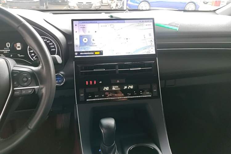 Used Toyota Avalon 2022 Dual-Engine 2.5L Luxury Edition Audio And AC Panel