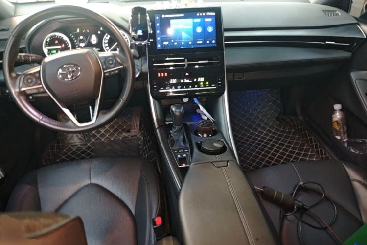 Used Toyota Avalon 2022 Dual-Engine 2.5L Luxury Edition Center Console