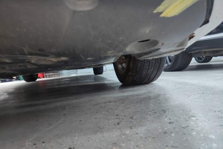 Used Toyota Avalon 2022 2.5L Ambition Edition Chassis Front Left