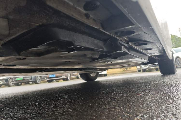 Used Toyota Avalon 2022 2.0L Ambition Edition Chassis Front Left