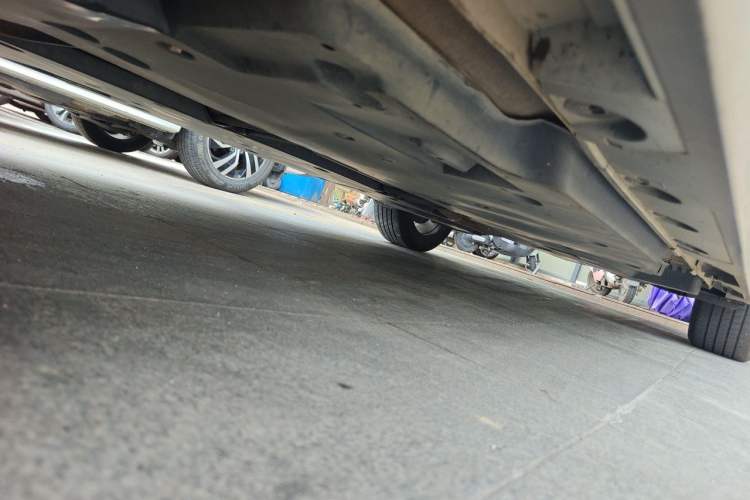 Used Toyota Avalon 2022 2.0L Ambition Edition Chassis Front Left