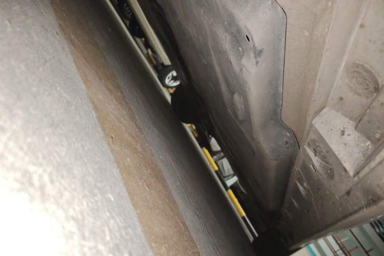 Used Toyota Avalon 2022 2.0L Luxury Edition Chassis Front Left
