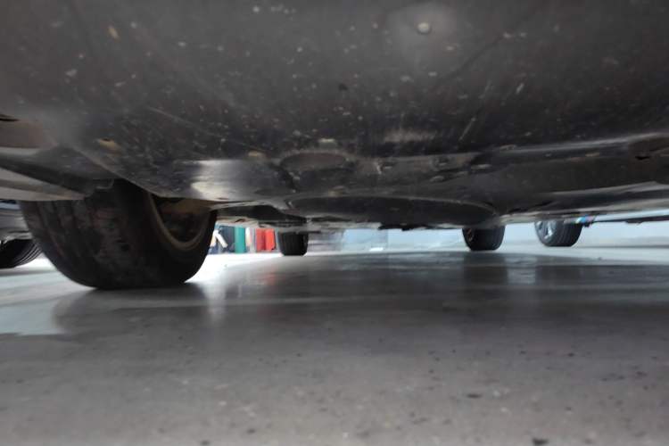 Used Toyota Avalon 2022 2.5L Ambition Edition Chassis Front Right