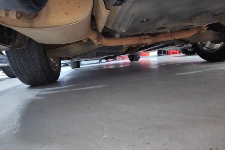 Used Toyota Avalon 2022 2.5L Ambition Edition Chassis Rear Left