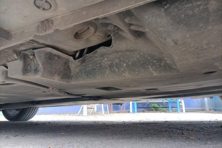 Used Toyota Avalon 2022 2.5L Touring Premium Edition Chassis Rear Left