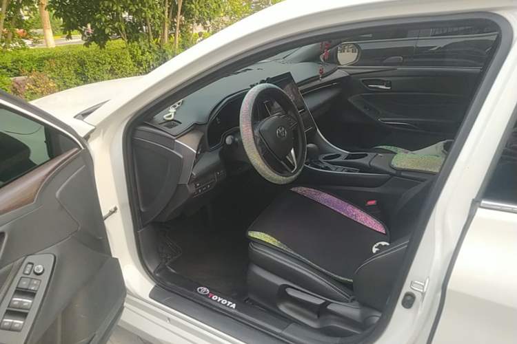 Used Toyota Avalon 2022 2.0L Ambition Edition Driver Seat