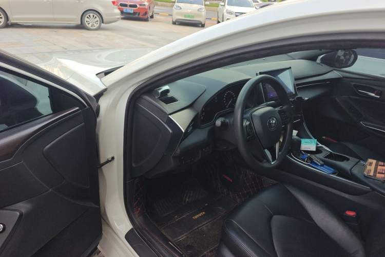 Used Toyota Avalon 2022 2.0L Ambition Edition Driver Seat