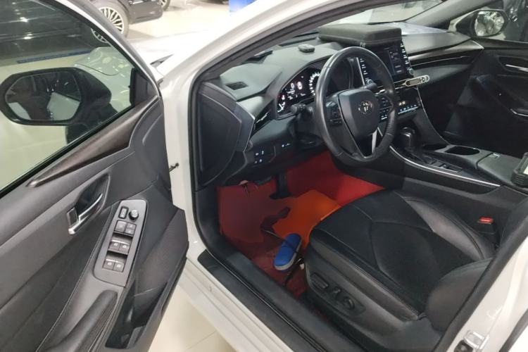Used Toyota Avalon 2022 2.0L Luxury Edition Driver Seat