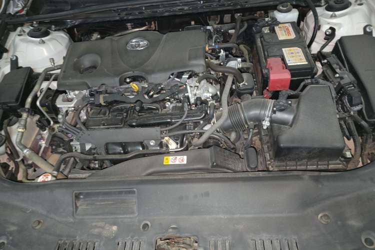 Used Toyota Avalon 2022 2.5L Luxury Edition Engine Bay