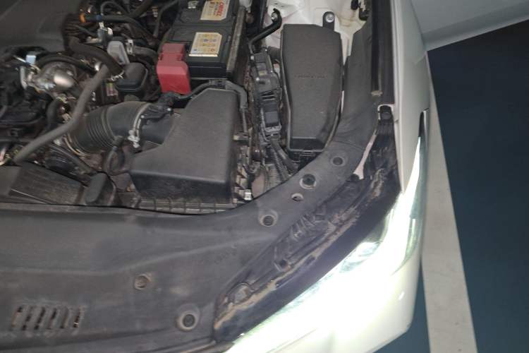 Used Toyota Avalon 2022 2.5L Luxury Edition Engine Bay Left