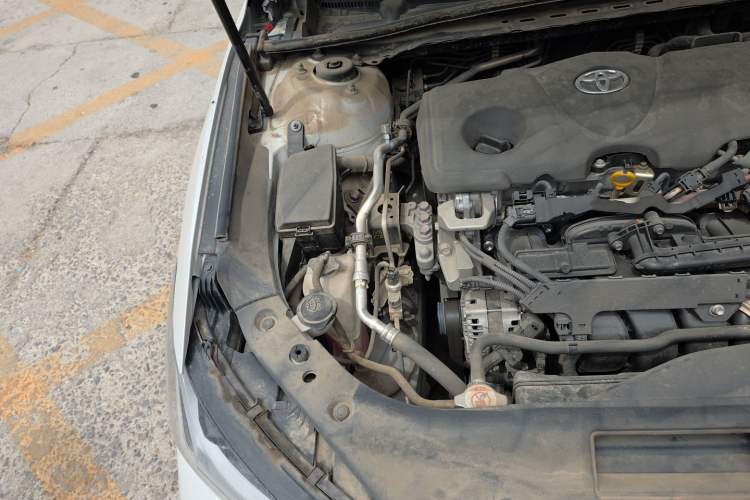Used Toyota Avalon 2022 2.5L Luxury Edition Engine Bay Right