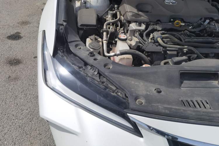 Used Toyota Avalon 2022 Dual-Engine 2.5L Luxury Edition Engine Bay Right