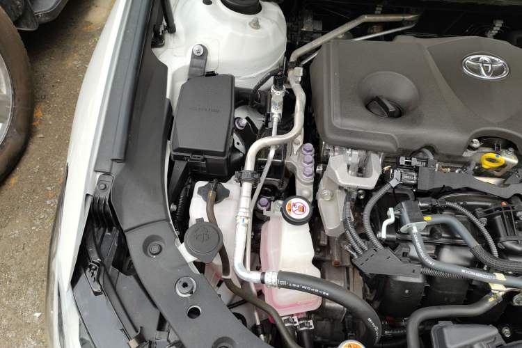 Used Toyota Avalon 2022 Dual-Engine 2.5L Luxury Edition Engine Bay Right