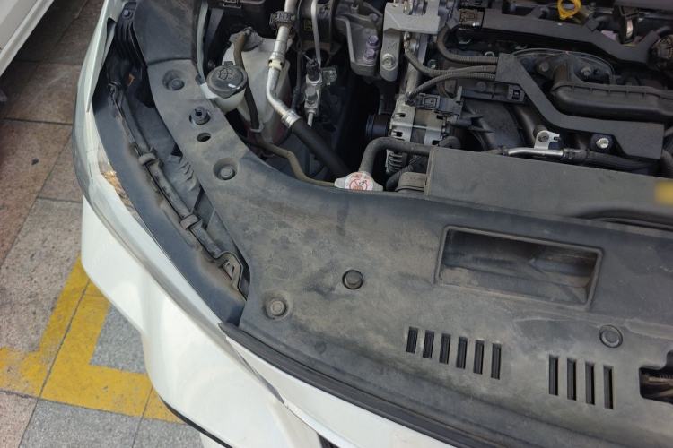 Used Toyota Avalon 2022 2.0L Ambition Edition Engine Bay Right