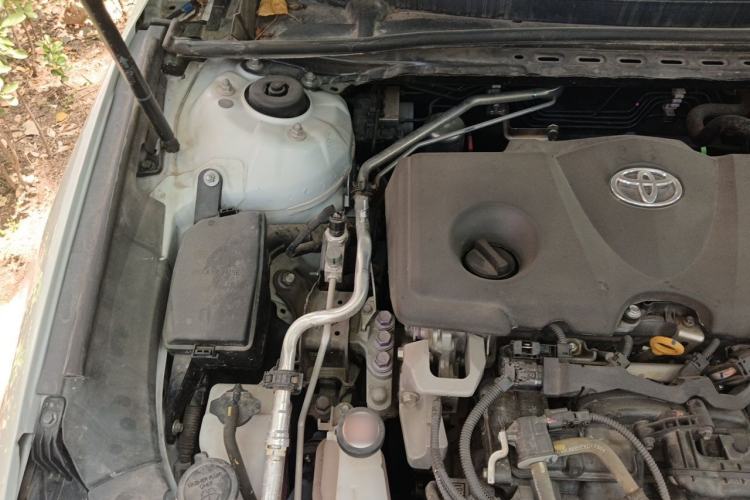 Used Toyota Avalon 2022 Dual-Engine 2.5L Luxury Edition Engine Bay Right