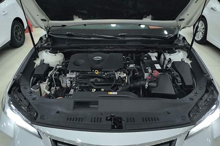 Used Toyota Avalon 2022 2.0L XLE Premium Edition Engine Bay