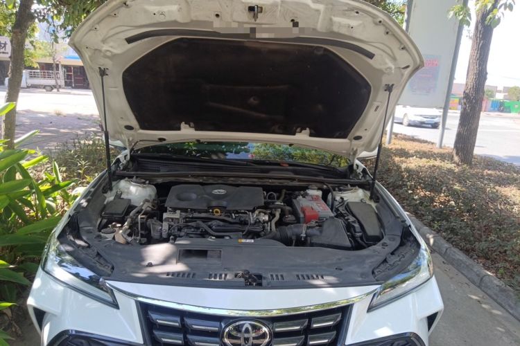 Used Toyota Avalon 2022 2.0L XLE Premium Edition Engine Bay