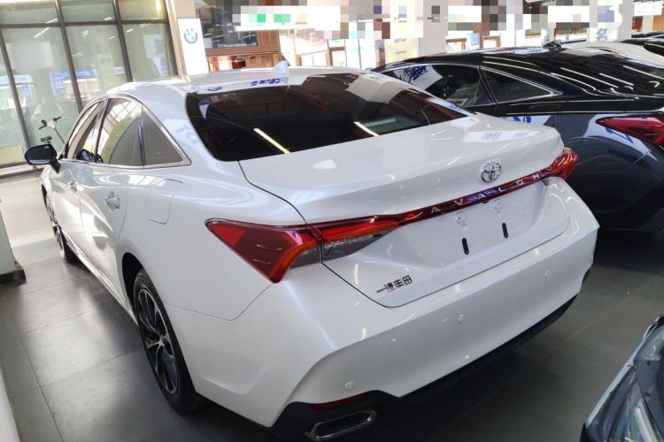 Used Toyota Avalon 2022 2.0L Luxury Edition Exterior 2