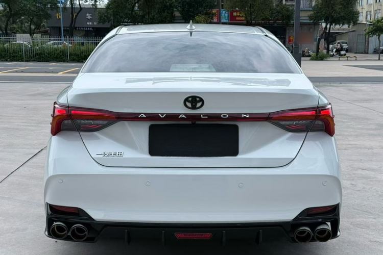 Used Toyota Avalon 2022 2.0L Luxury Edition Exterior 3