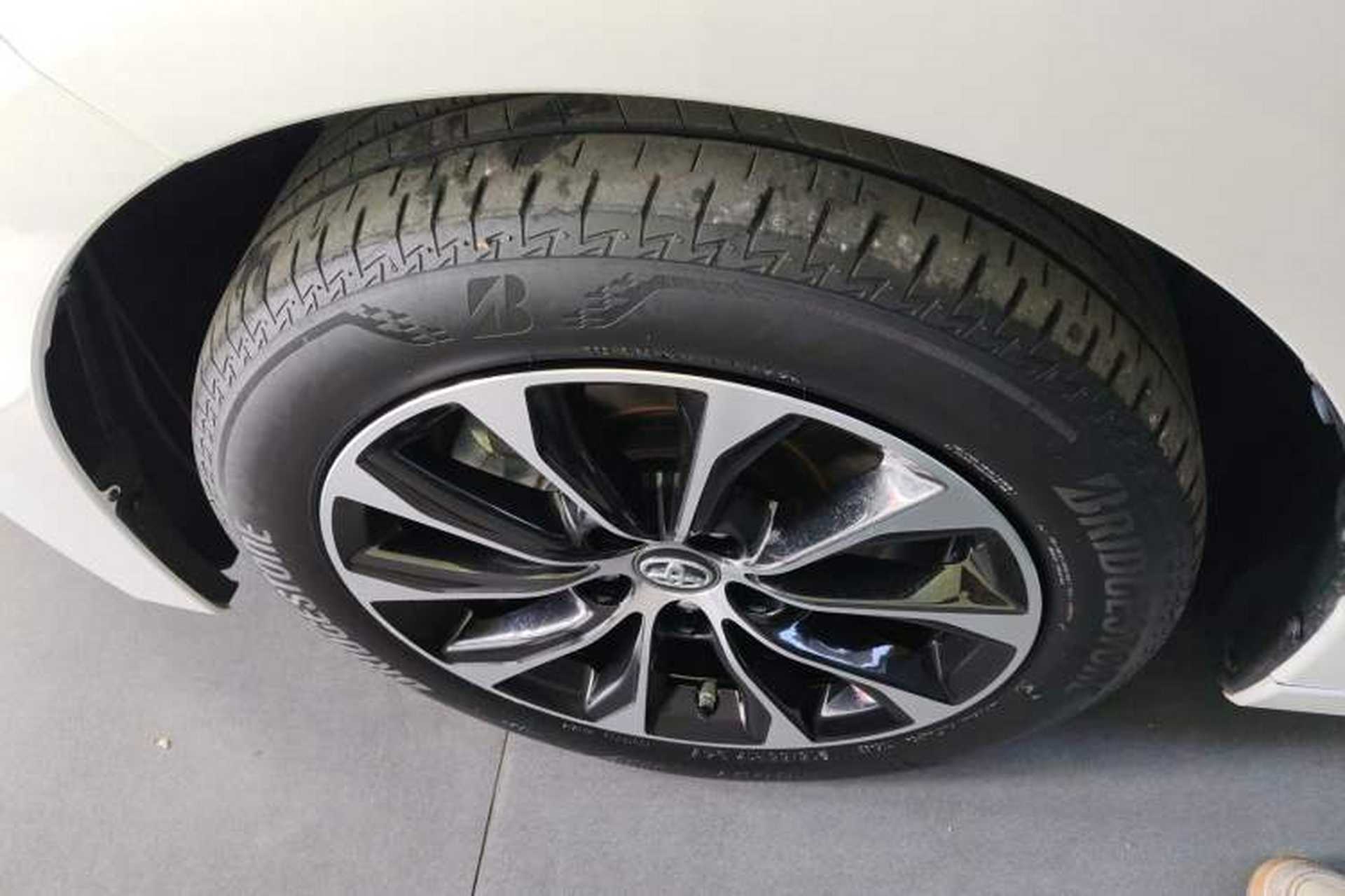 Used Toyota Avalon 2022 2.0L Luxury Edition Exterior 4
