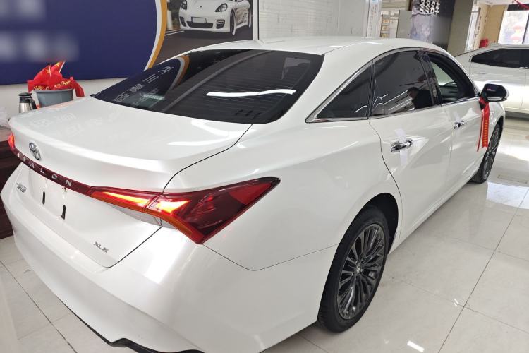 Used Toyota Avalon 2022 2.0L Luxury Edition Exterior 5