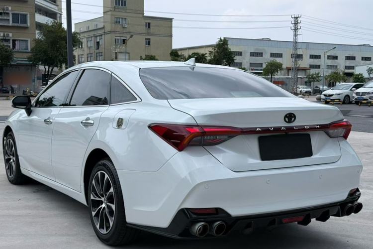 Used Toyota Avalon 2022 2.0L Luxury Edition Exterior 5
