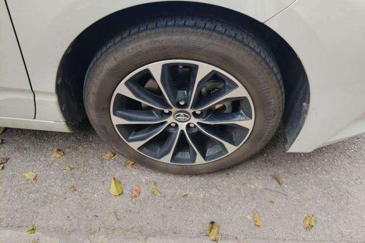 Used Toyota Avalon 2022 2.0L Luxury Edition Exterior 7