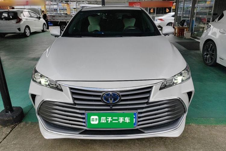 Used Toyota Avalon 2022 Dual-Engine 2.5L Luxury Edition Front