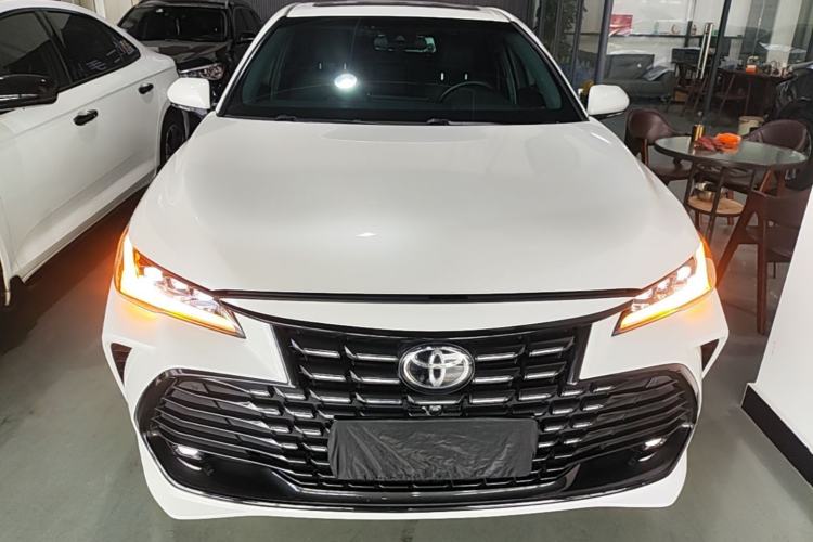 Used Toyota Avalon 2022 2.0L Luxury Edition Front