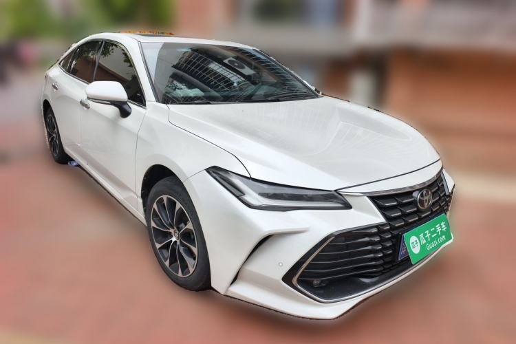 Used Toyota Avalon 2022 2.0L Luxury Edition Front Right 45 Deg