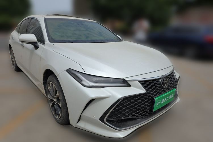 Used Toyota Avalon 2022 2.5L Luxury Edition Front Right 45 Deg