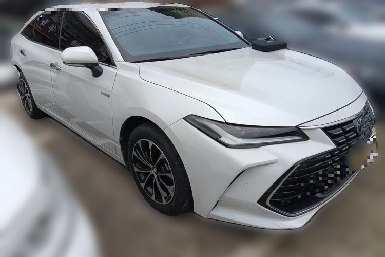 Used Toyota Avalon 2022 Dual-Engine 2.5L Luxury Edition Front Right 45 Deg